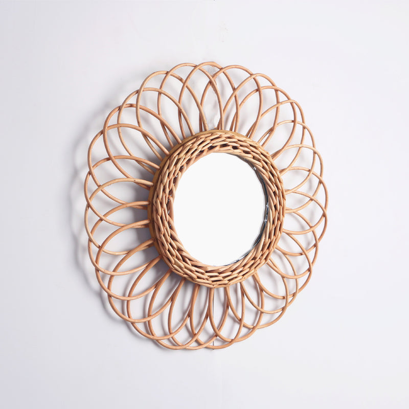 Wall-mounted Wicker Decorative Mirror